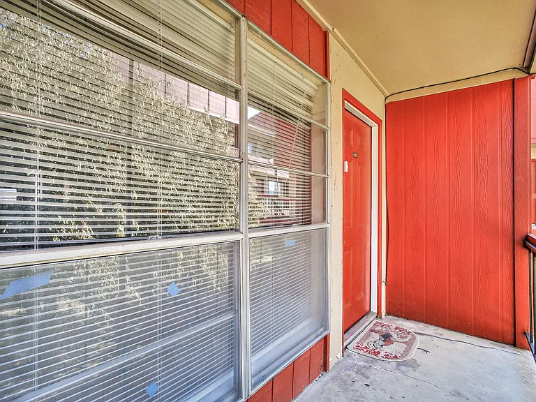 3243 Nacogdoches Rd #412 — Photo 4