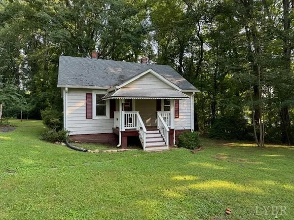 1007 Old Stage Rd, Arrington, VA 24521