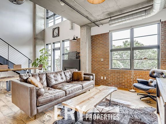 4th image of 1860 N Washington St APT 412