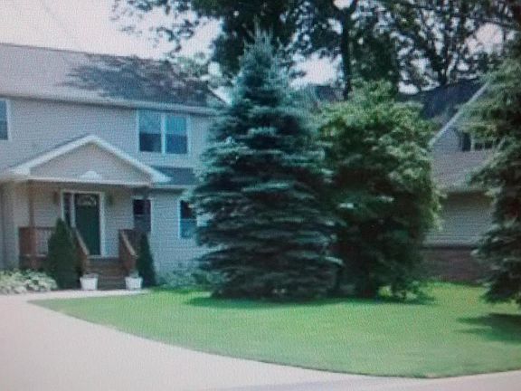 2nd image of 2528 E Shore Dr