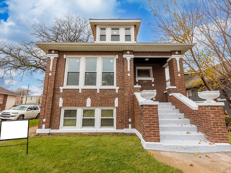 1st image of 2240 S 60th Ct