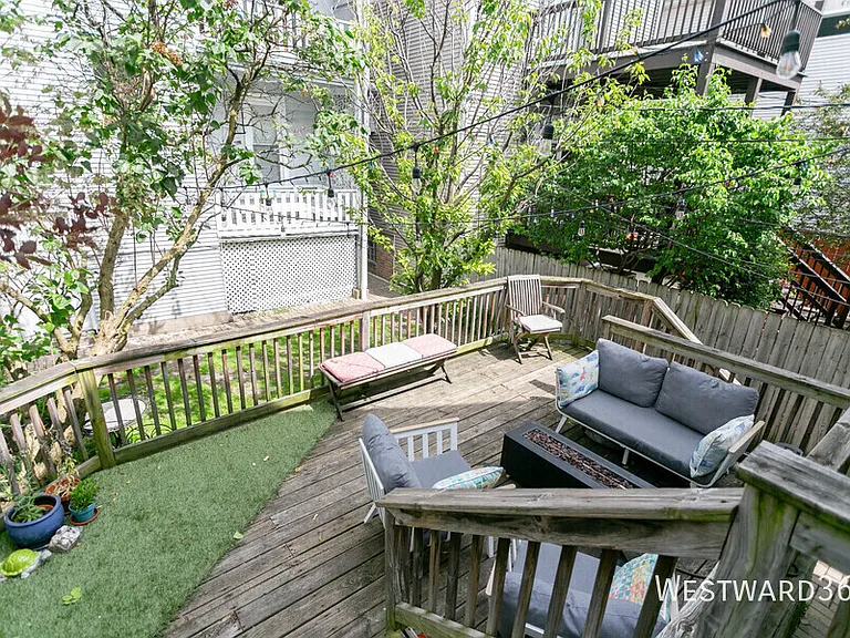 3934 N Hermitage Ave #CH — Photo 11