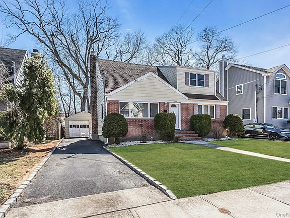 3rd image of 1844 Old Mill Road