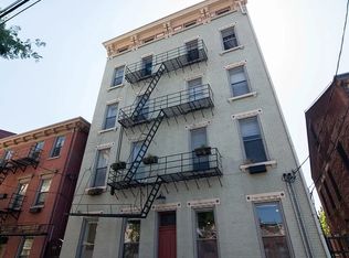 1211 Republic St APT 101C, Cincinnati, OH 45202