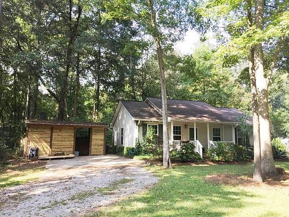 3rd image of 3458 Walter Dr