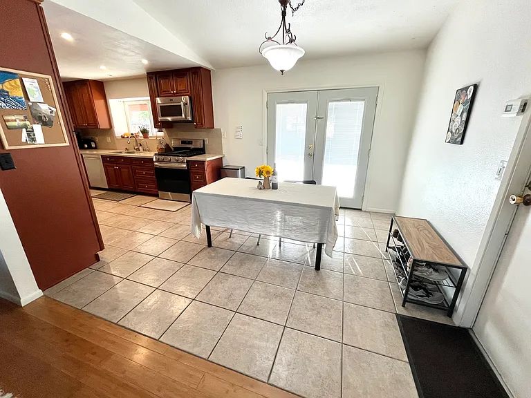 201 Kimberly Ln — Photo 10