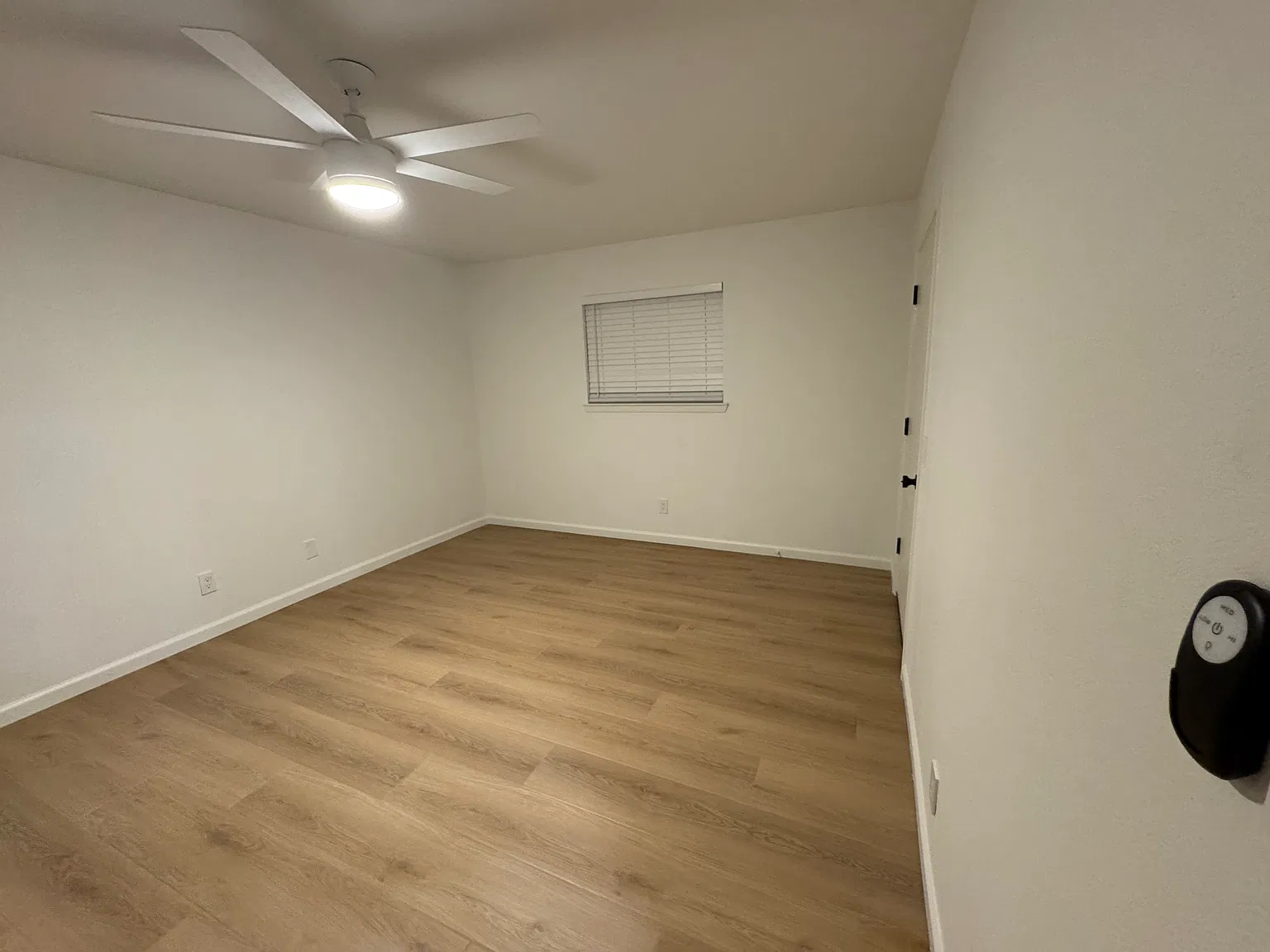 2405 Versailles Dr — Photo 3