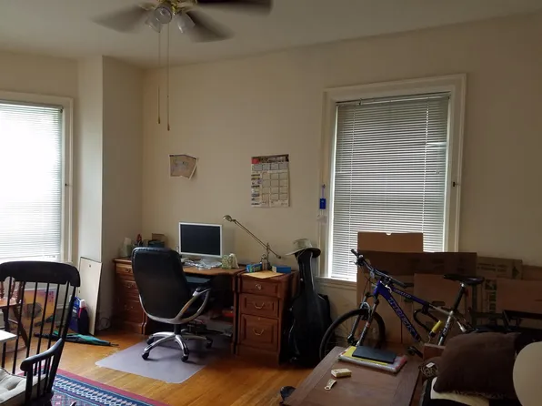 4209 Pine St #2R, Philadelphia, PA 19104