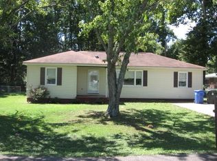 122 Christopher Cir, Athens, AL 35611