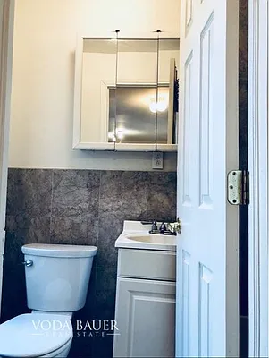 Rented by Voda Bauer Real Estate | media 20
