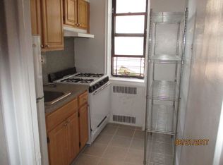800 Greenwood Ave APT 2G, Brooklyn, NY 11218