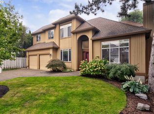 12883 Sierra Ct, Lake Oswego, OR 97035