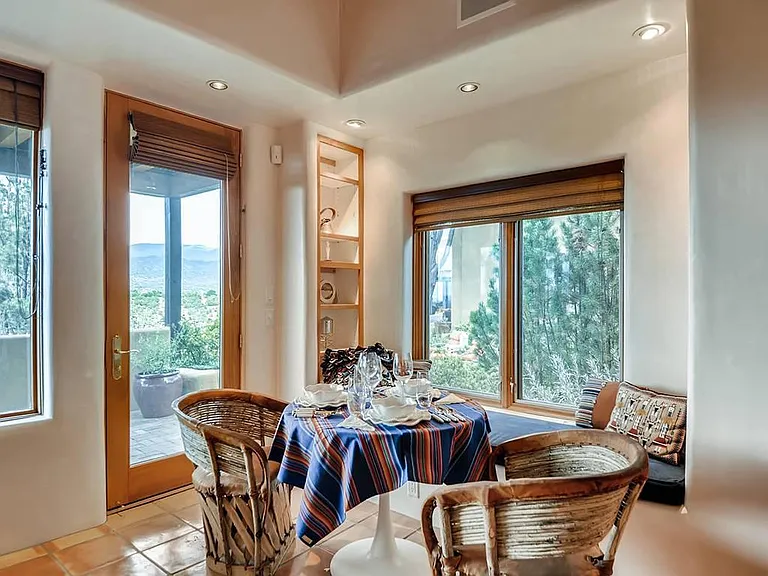 26 Camino Caruso — Photo 50