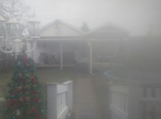 3801 Sunflower Rd, New Brighton, PA 15066