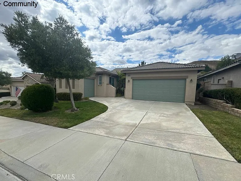 28346 Panorama Hills Dr — Photo 1