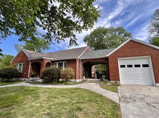 307 3rd Ave, Columbia, TN 38401