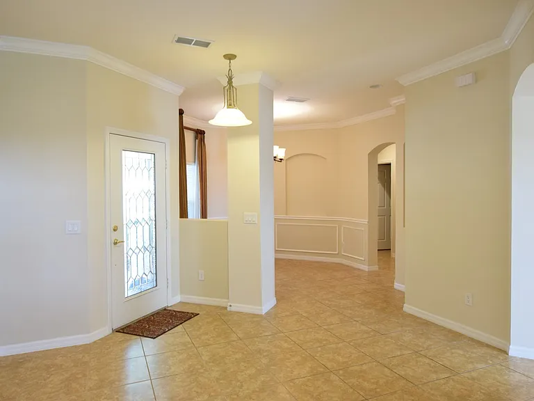 1224 Travertine Ter — Photo 3