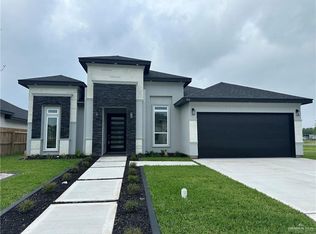 3018 E Bella Vista Ave, Alton, TX 78573