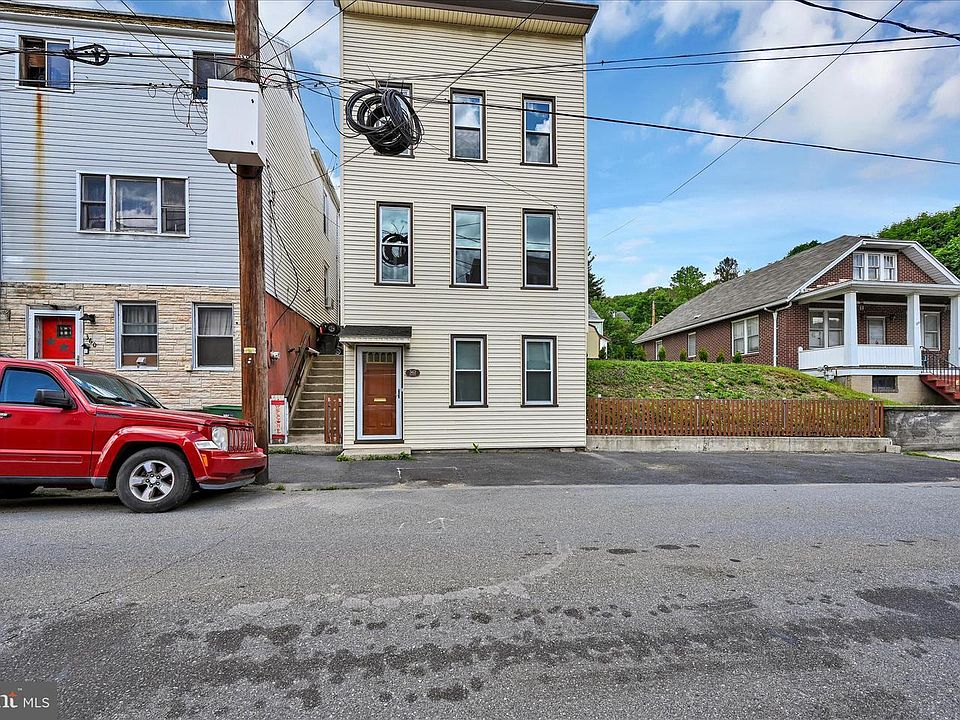 1st image of 362 Front St