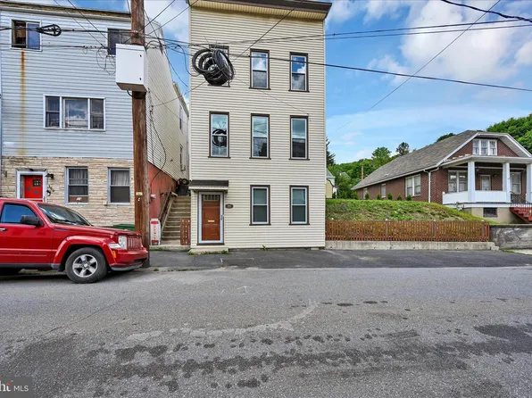 362 Front St, Pottsville, PA 17901