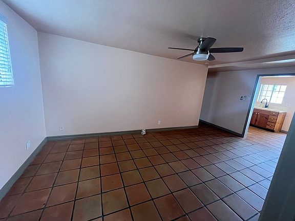 5th image of 728 Glenoaks Blvd