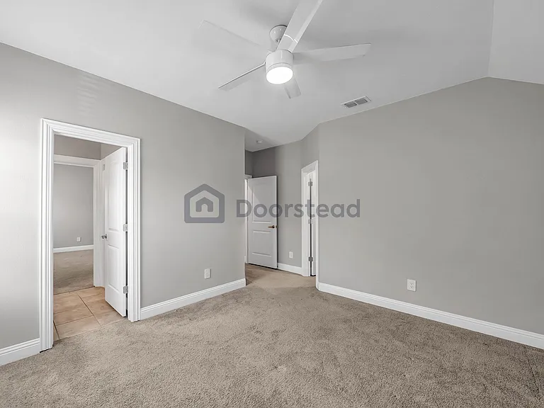 1705 Bellinger Dr — Photo 45