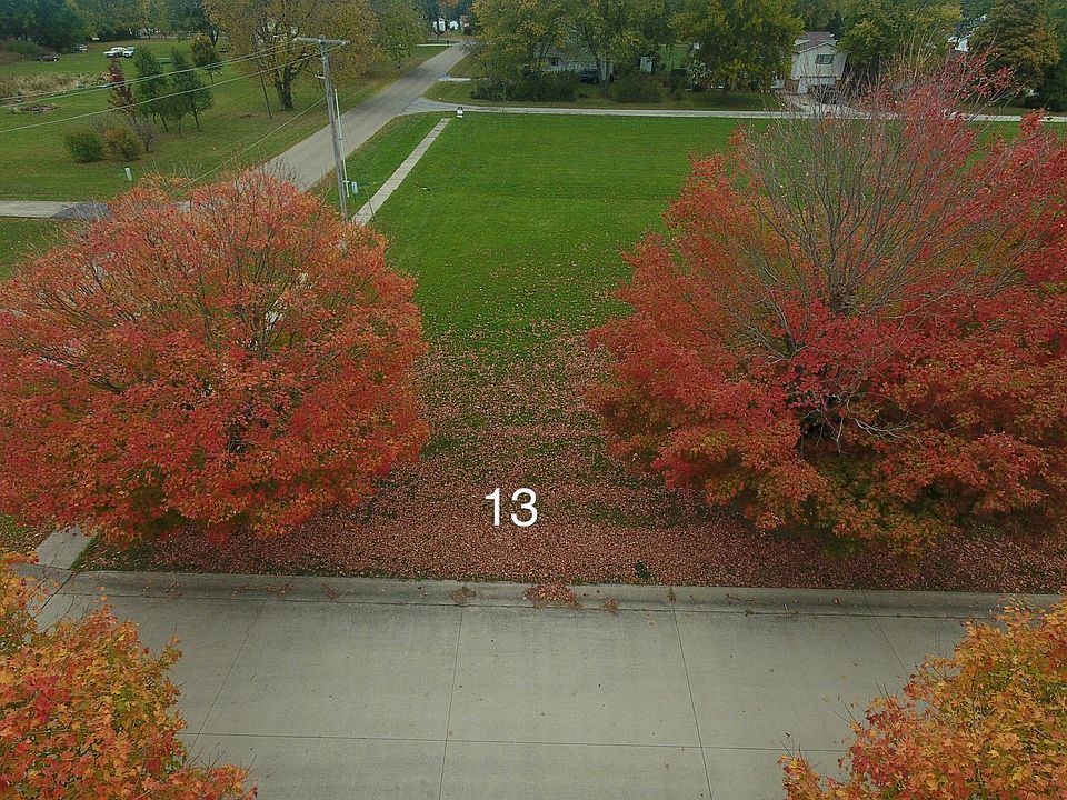 1st image of 13 Independence Dr