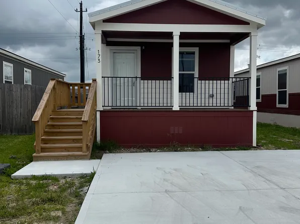 Loretta Plan, The Landing at Pearland