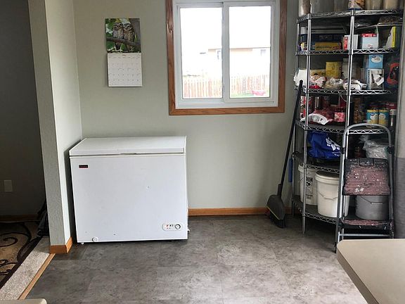 4th image of 3604 W Regent Dr