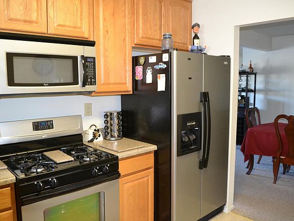5th image of 124 Bonaire Dr