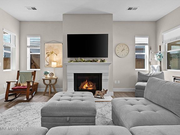 2nd image of 2250 Newberry Way
