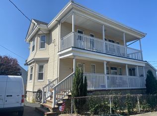 19 Mount Hope Ave, Fall River, MA 02724