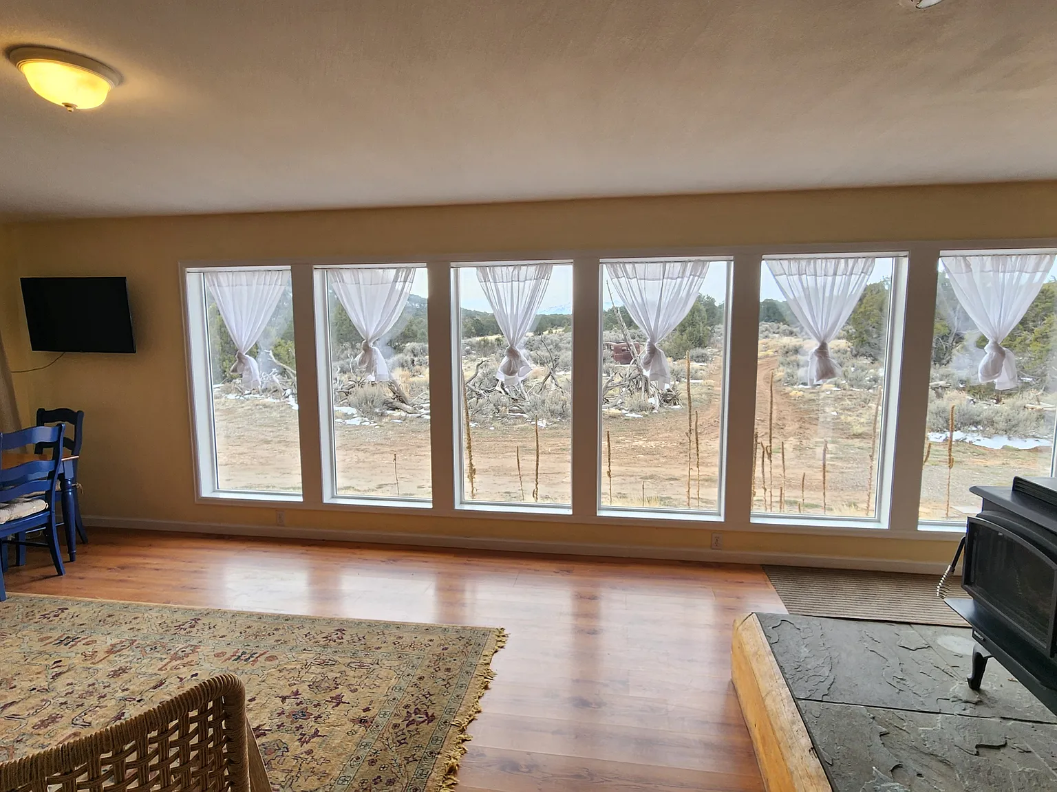 2 bed, 1.5 bath, 1100 sqft, $2,450 — Photo 4
