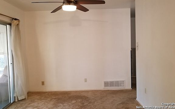4th image of 805 Aviation Ave