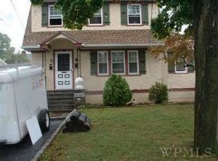 72 Bradley Rd, Scarsdale, NY 10583