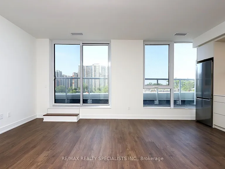 25 Cordova Ave #511 — Photo 11