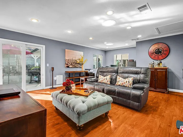 5183 Maison Ave — Photo 18
