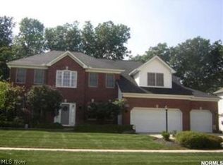 20176 Colleen Ct, Strongsville, OH