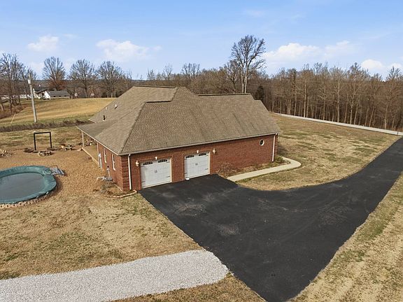 5th image of 111 Scottown Rd