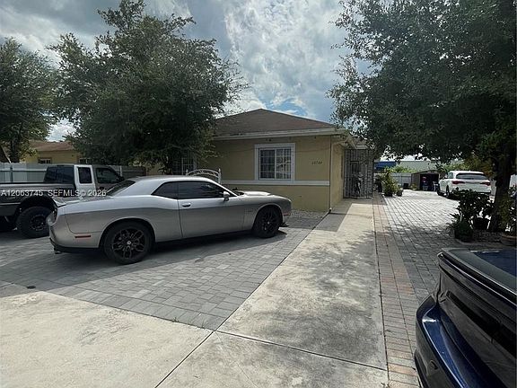4th image of 20764 NW 31st Ave