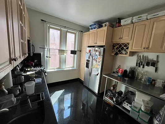 Rented by Voro, LLC | media 3