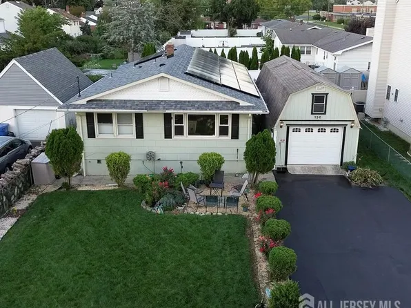 150 Farragut Ave, Middlesex, NJ 08846