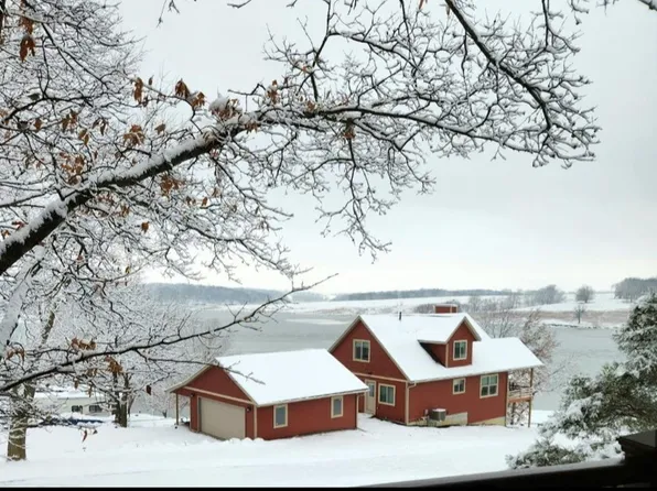 10120 S Wildflower Dr, Unionville, MO 63565