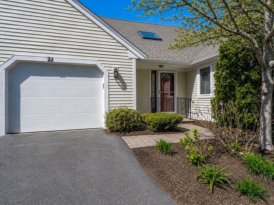 1st image of 21 Rolling Green Ln #140