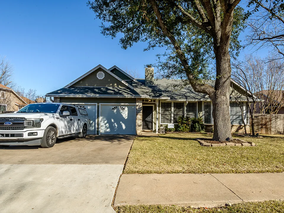 12905 Tilghman Trl