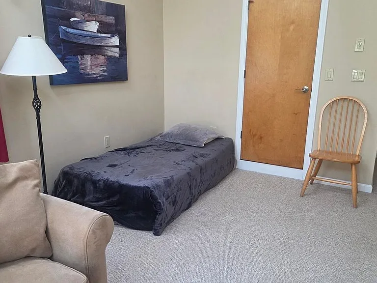 82 Rams Horn Dr #G2 — Photo 19