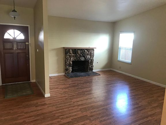 5th image of 3507 Monte Vista Ave