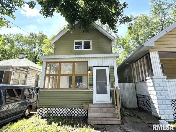 410 E Thrush Ave, Peoria, IL 61603