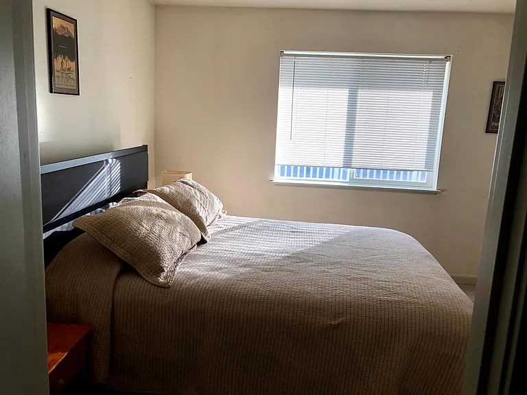 1519 NW Juniper St #2 — Photo 18