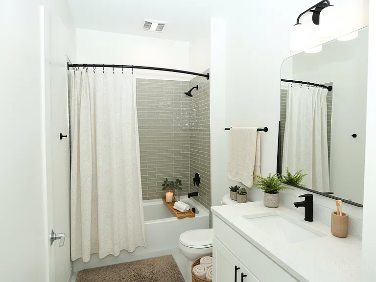 The Scheidler | 1BR+Den/1BA |850Sq.Ft.